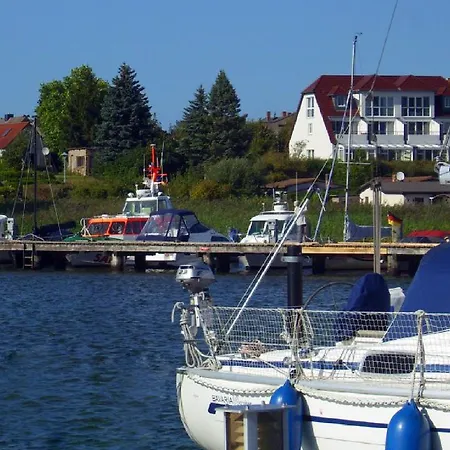Ferienhaus Südblick am Yachthafen Breege Exterior foto