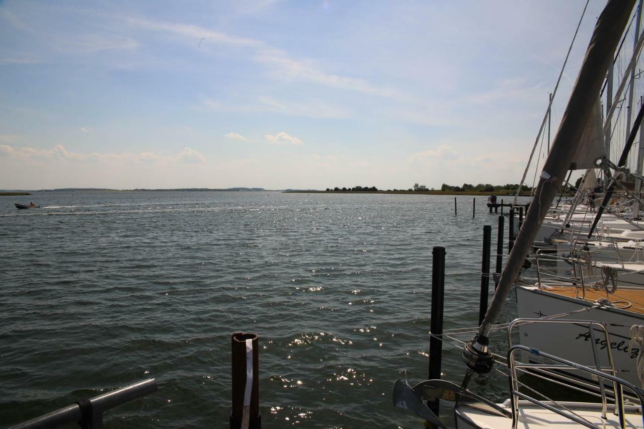 Südblick Am Yachthafen Ferienhaus Breege